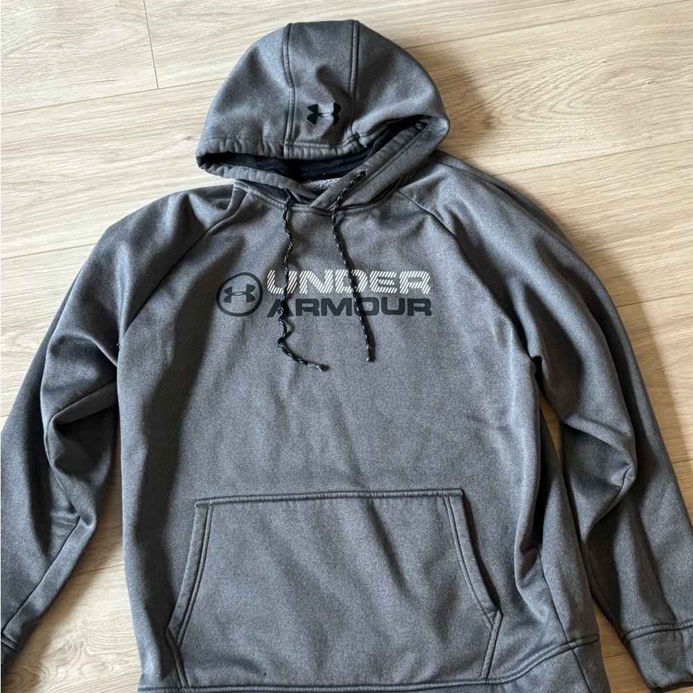 Under Armour Gray Sweatshirt Athletic Performance